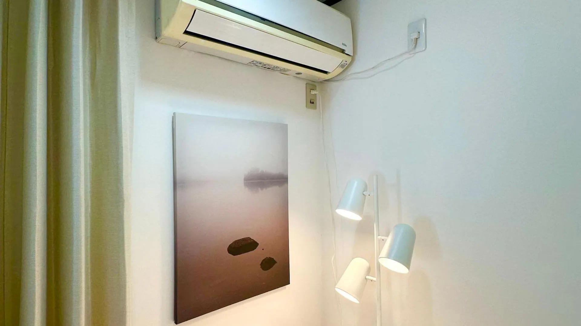 Ookubo Hills Family Home Tokyo