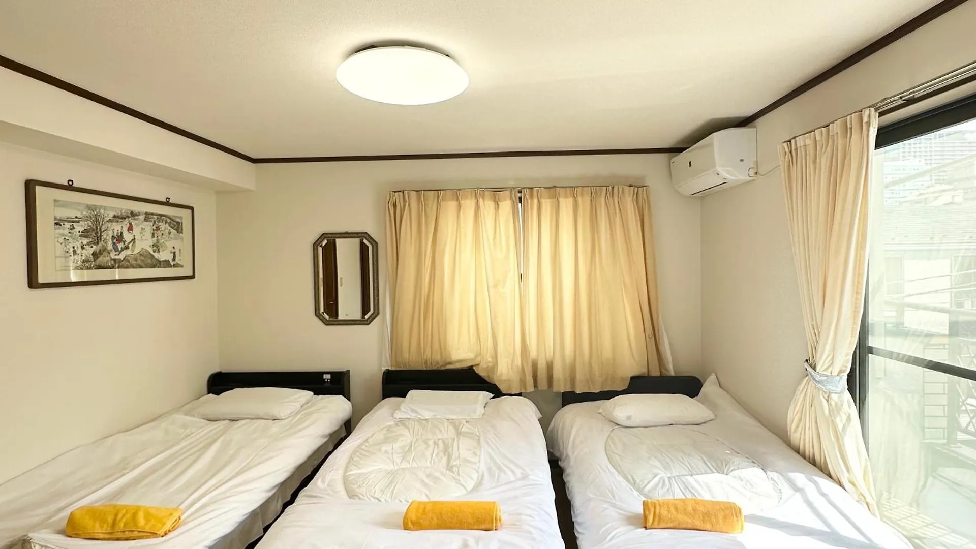 Ookubo Hills Family Home Tokyo