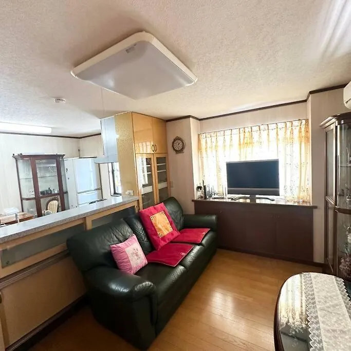 Ookubo Hills Family Home Tokyo Apartment